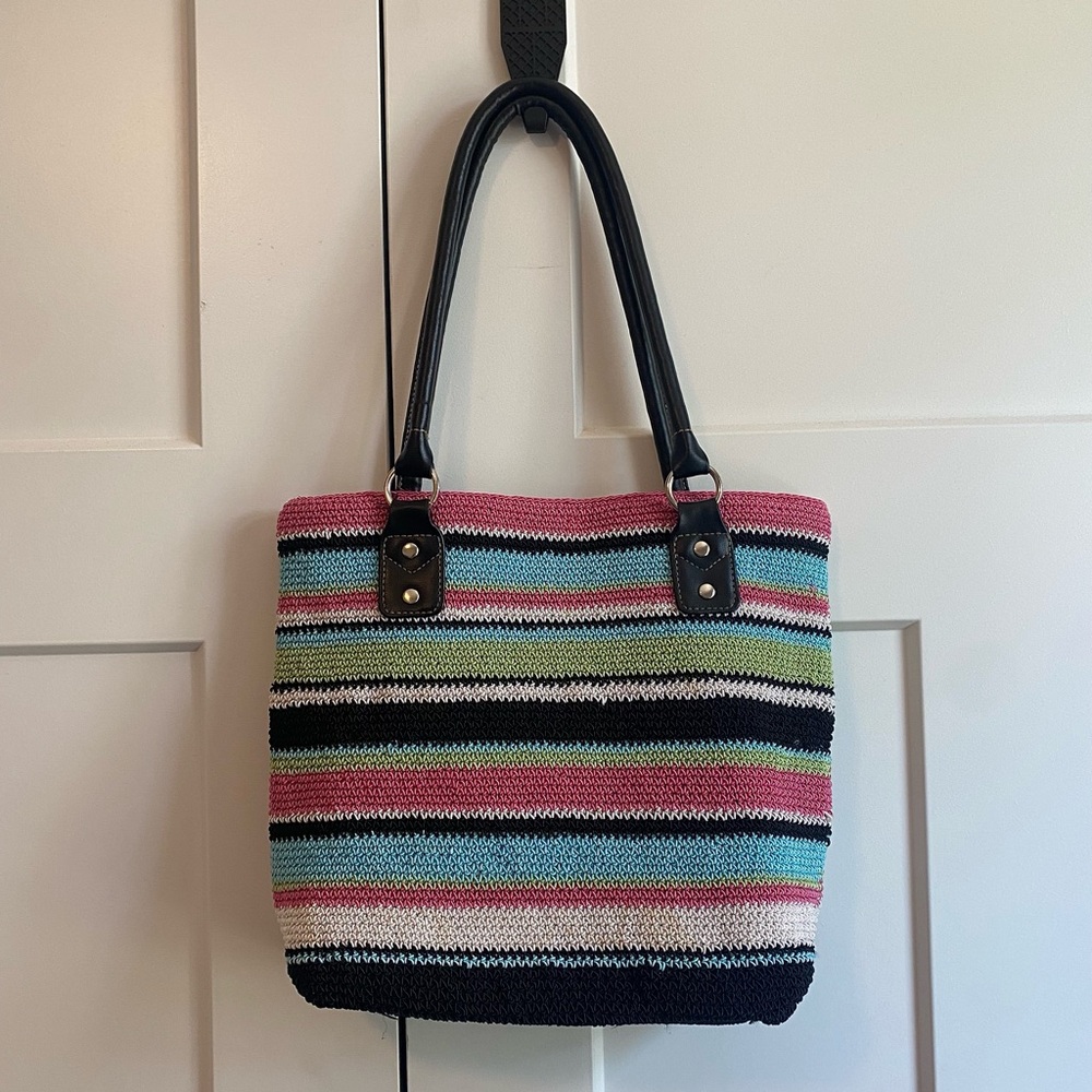 Multicolor knit tote bag with faux leather straps